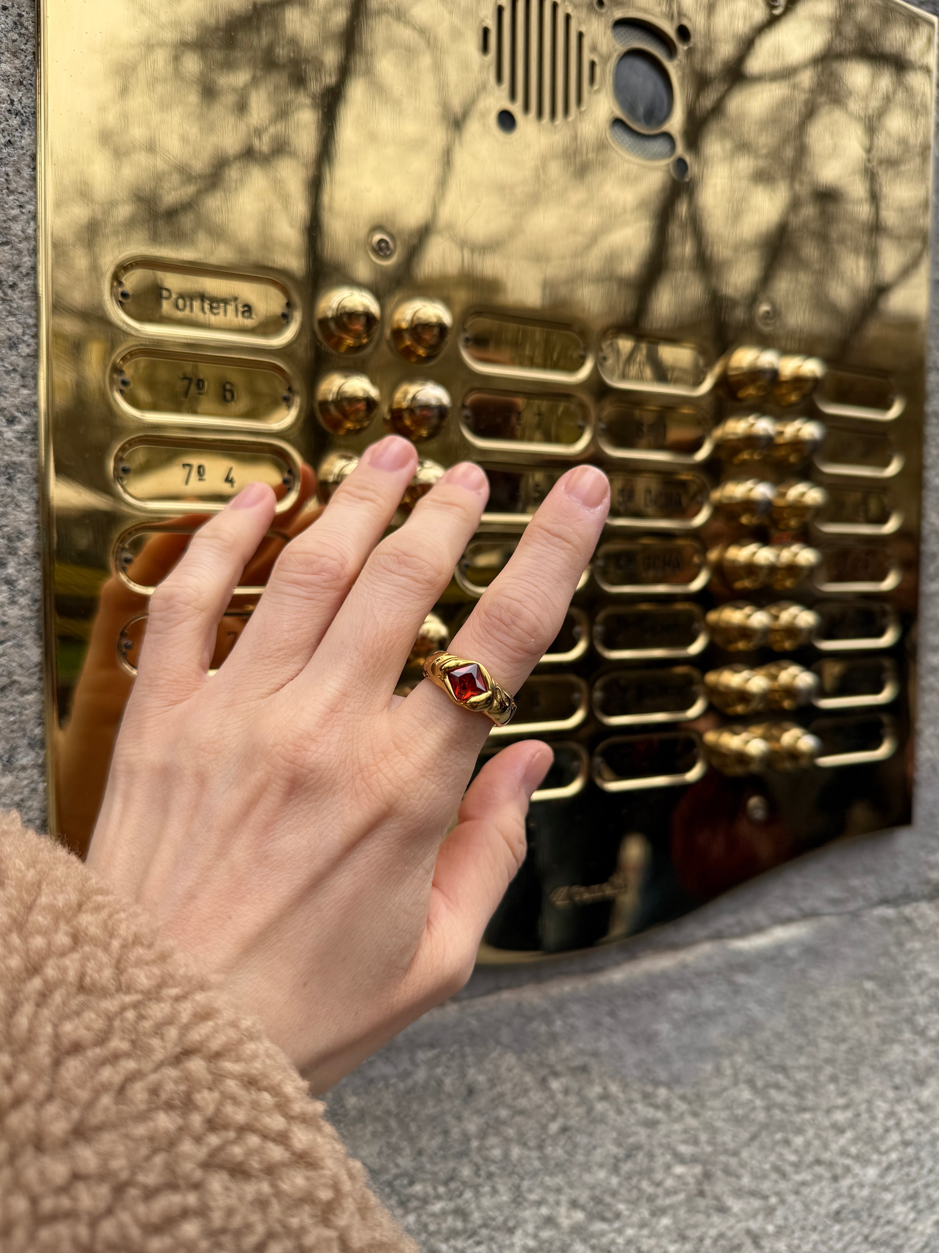 Anillo Victoria Dorado