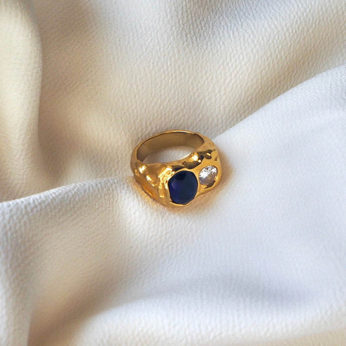 Anillo Gold Nocturne