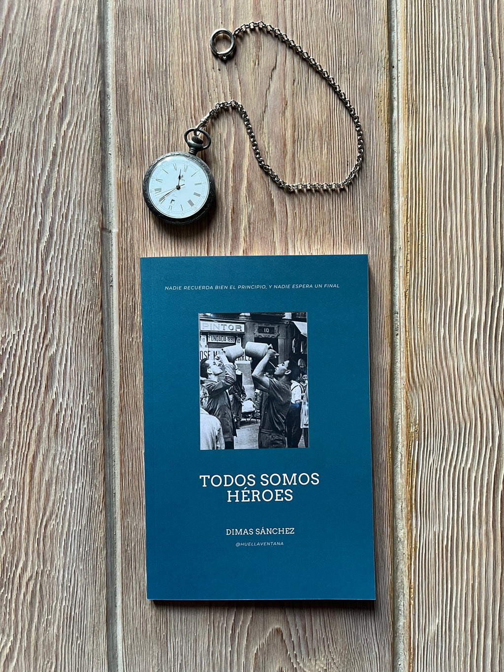 Libro "TODOS SOMOS HÉROES", Dimas Sánchez